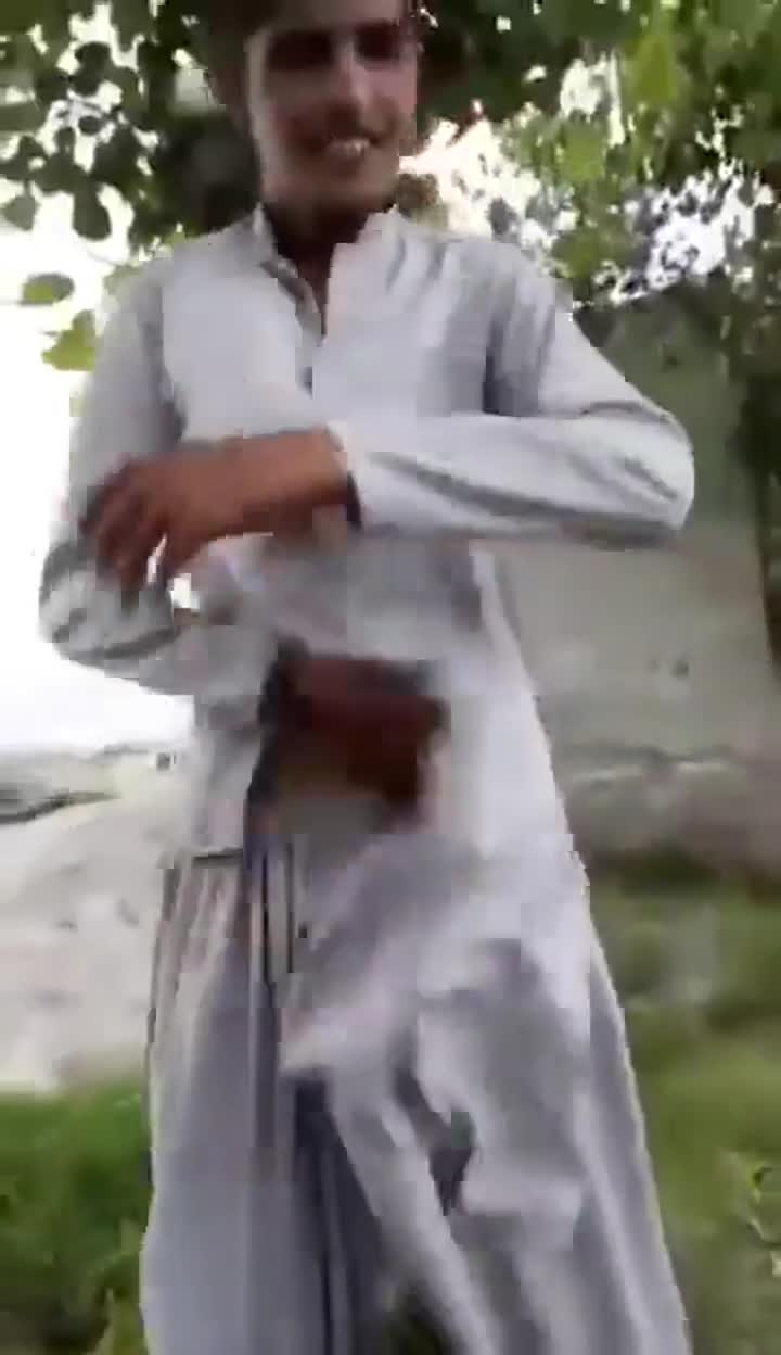 Pakistani Young guy flashing HUGE dick!