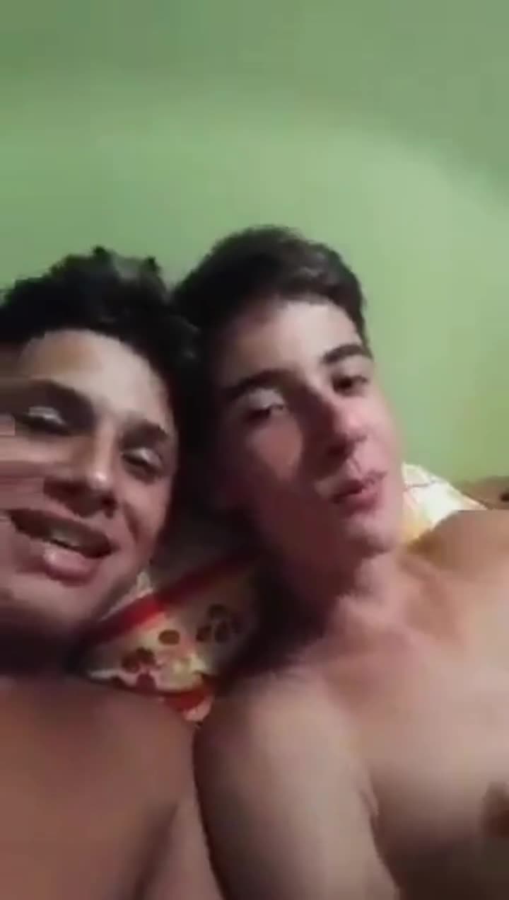 Spanish twink footballer show his huge dick on camera next to his teammate! ???
Watch him show off his big foreskin and flaunt his big boner while his friend laughs?
(Preview)