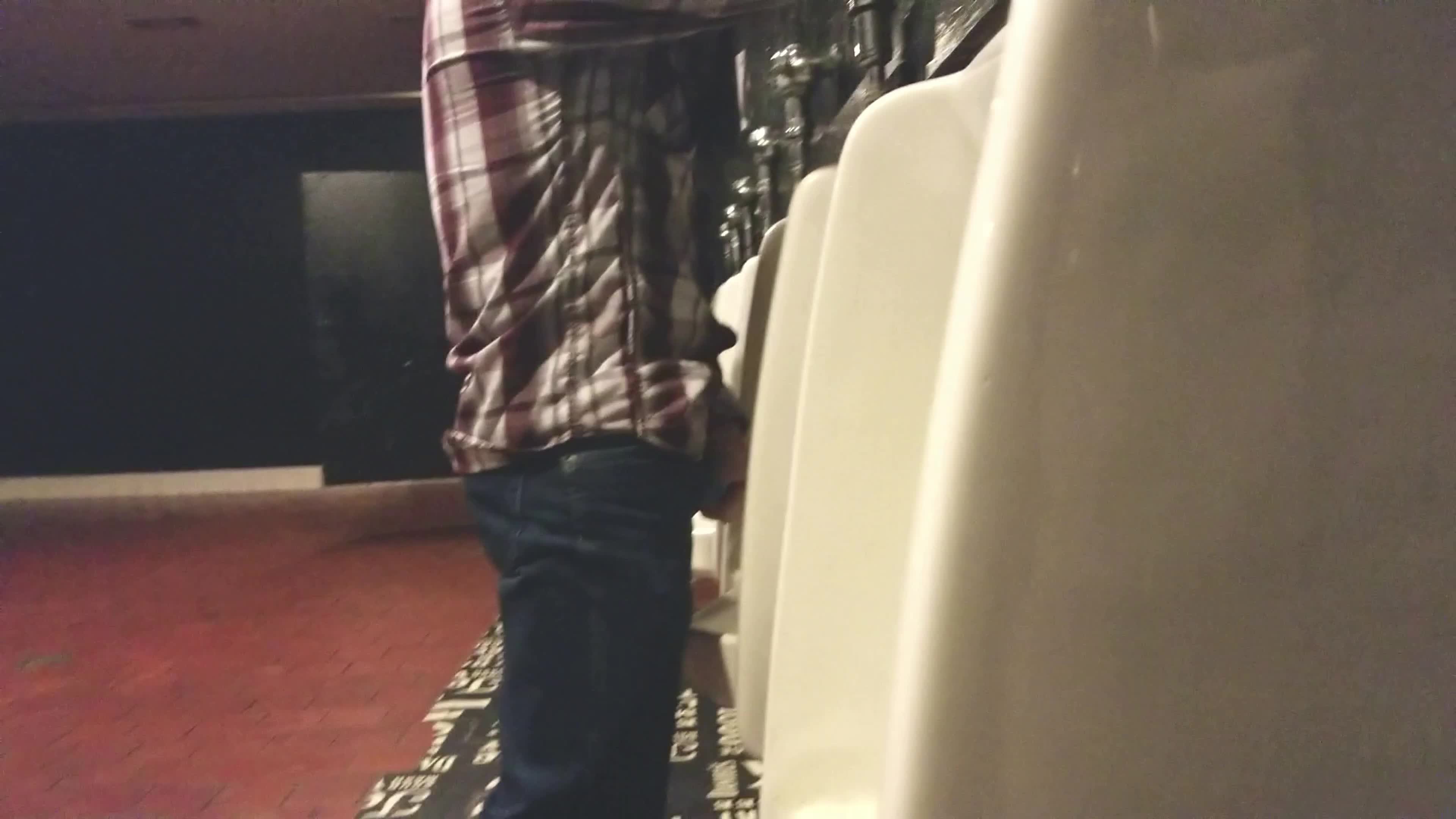 The original content of straight guys peeing. Bar Spy Clip from video # 7