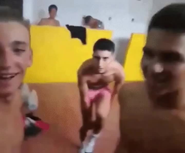 A new team of young footballers live streams from the locker room! ???
These 18&19 yo Spanish footballers ⚽ show off their teammates" dicks and asses! One of them has a huge fat cock and he loves to show it to the camera!?