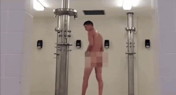 Nice dicks at open showes!
Check out these guys coming out of the open showers with their nice wet swinging cocks!?